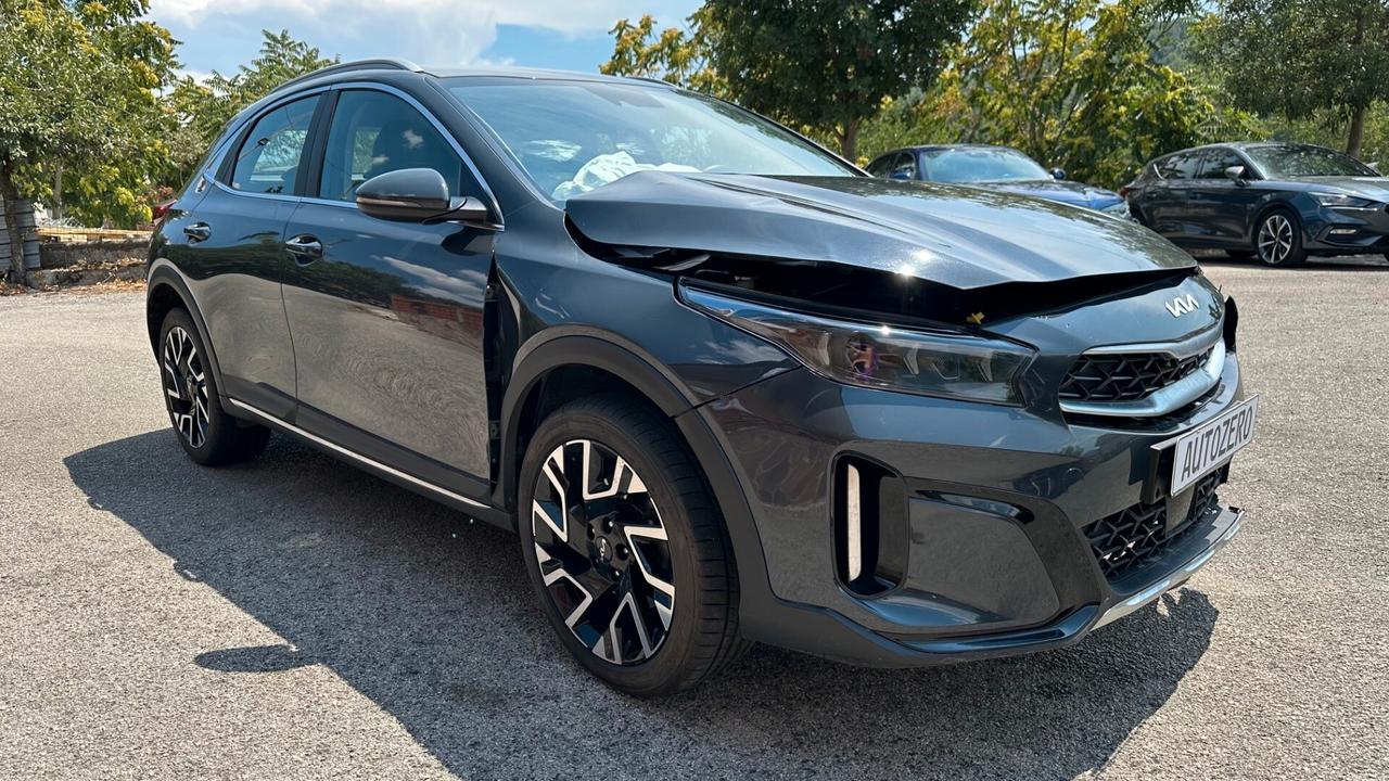 Kia XCeed 1.0 T-GDi GPL Style anno 2023 incidentata