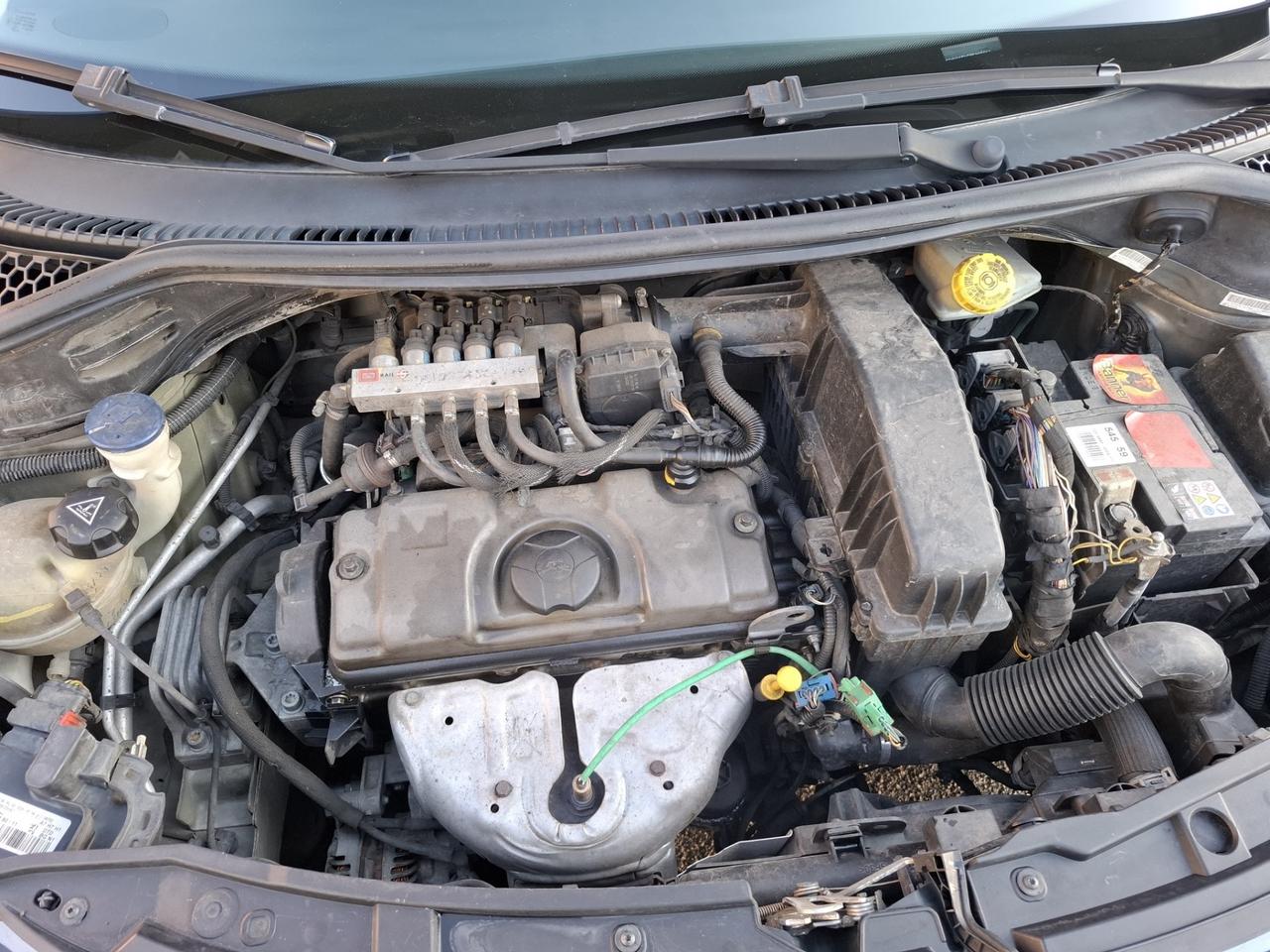 Peugeot 207 1.4 8V 75CV 5p. X Line ECO GPL