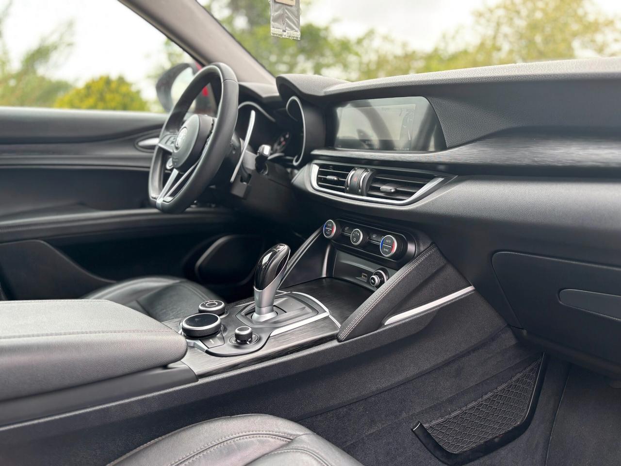 Alfa Romeo Stelvio 2.2 Turbodiesel 210 CV AT8 Q4 Executive
