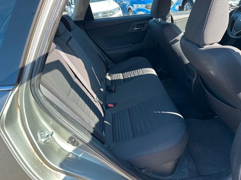 Toyota Auris Touring Sports 1.8 Hybrid Lounge