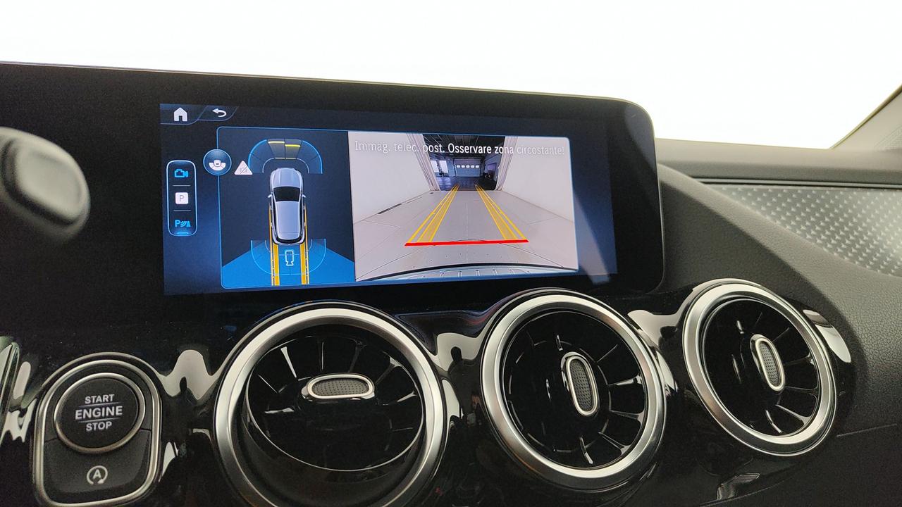 Mercedes-Benz GLA 200 d automatic