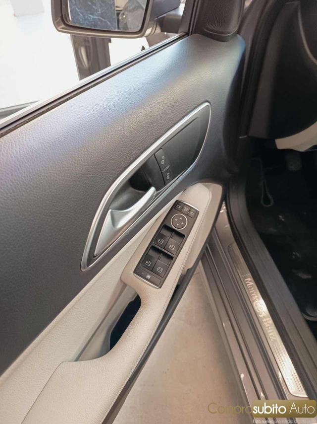 MERCEDES-BENZ A 180 CDI Executive