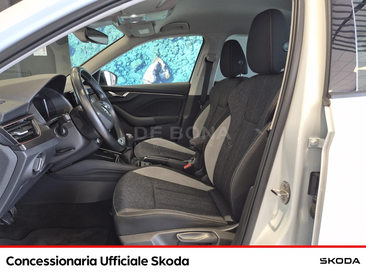 Skoda Kamiq 1.0 tsi black dots 110cv