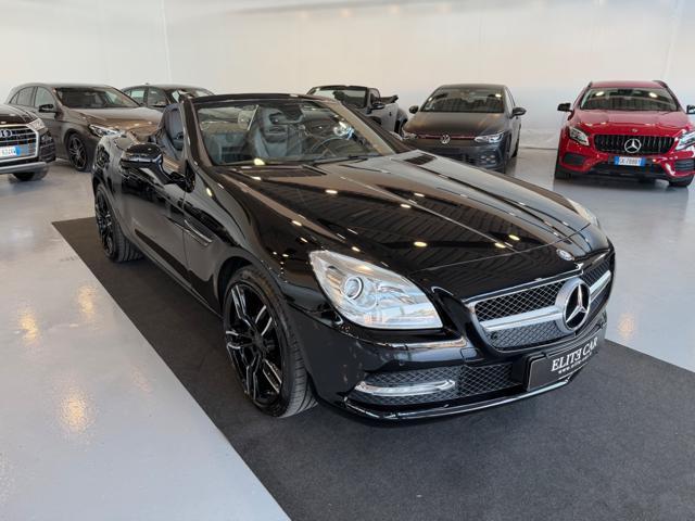 MERCEDES-BENZ SLK 200 CGI Sport