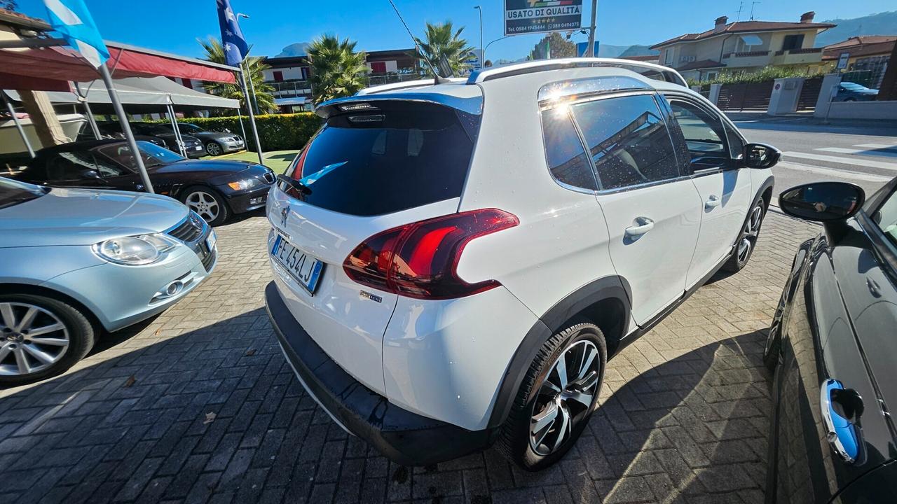 Peugeot 2008 BlueHDi 120 S&S Crossway