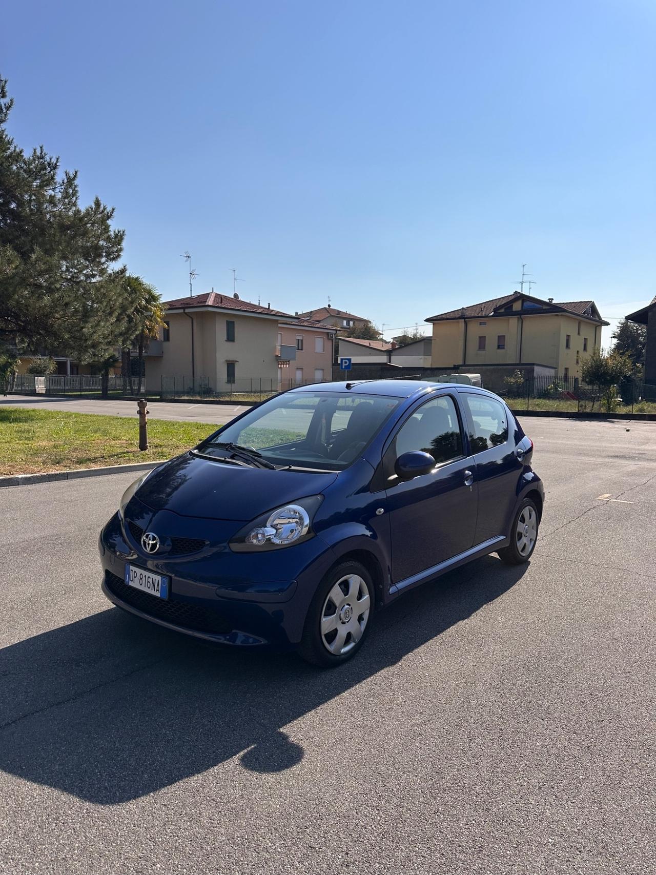 Toyota Aygo 1.0 Benzina 5p Sound Solo 80.000 Km