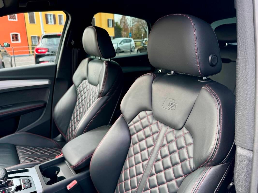 Audi Q5 Sportback 40 2.0 tdi mhev 12V S line quattro s-tronic