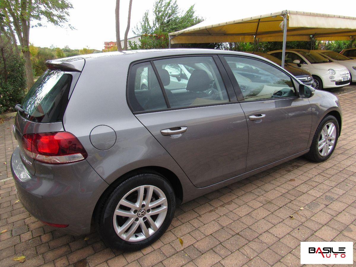 VOLKSWAGEN - Golf 6 - 1.6 TDI DPF 3p. Highline