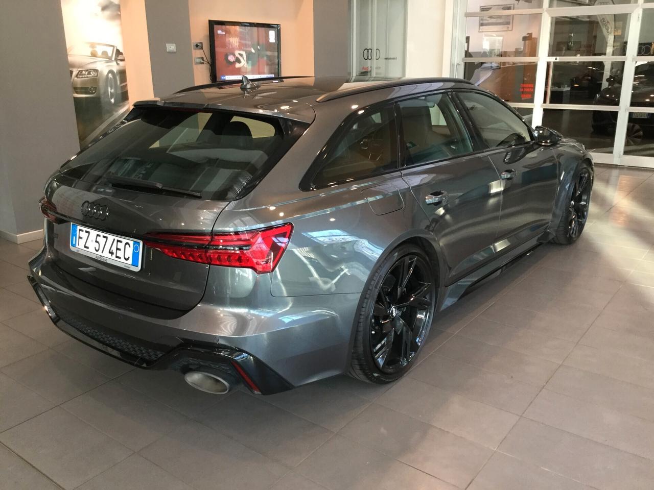 Audi RS6 DYNAMIC RACE PACK CARBOCERAMICI CERCHI 22" MATRIX TETTO SOLI 88.800 KM