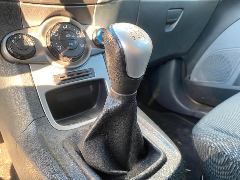 Ford Fiesta 5 Porte Fiesta 5p 1.2 16v + c/esp 82cv E5