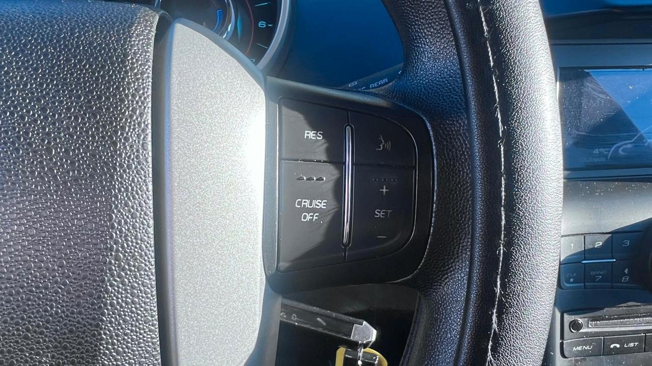 Mahindra XUV500 2.2 16V AWD W6 7 POSTI