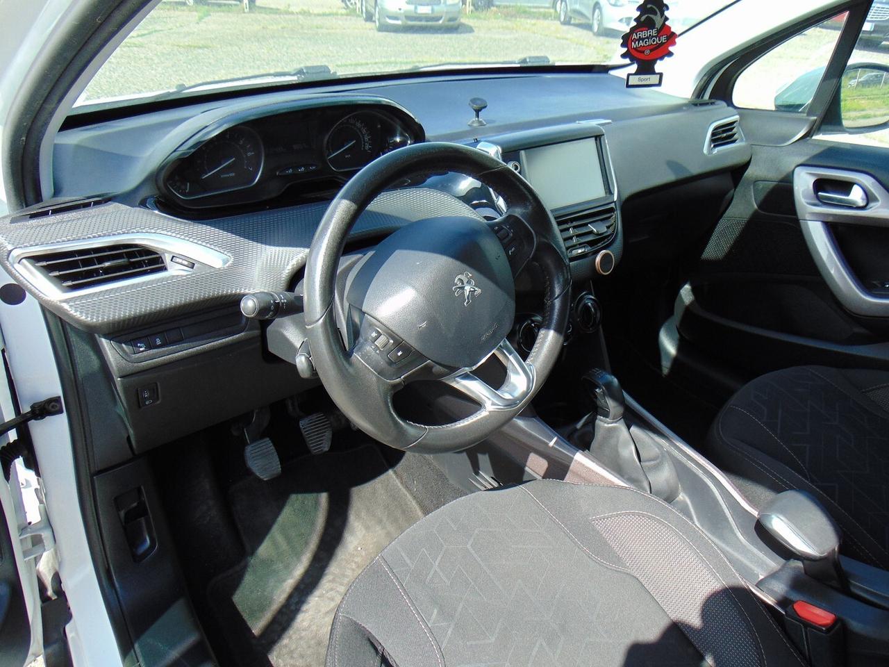 peugeot 2008 1.2 benzina
