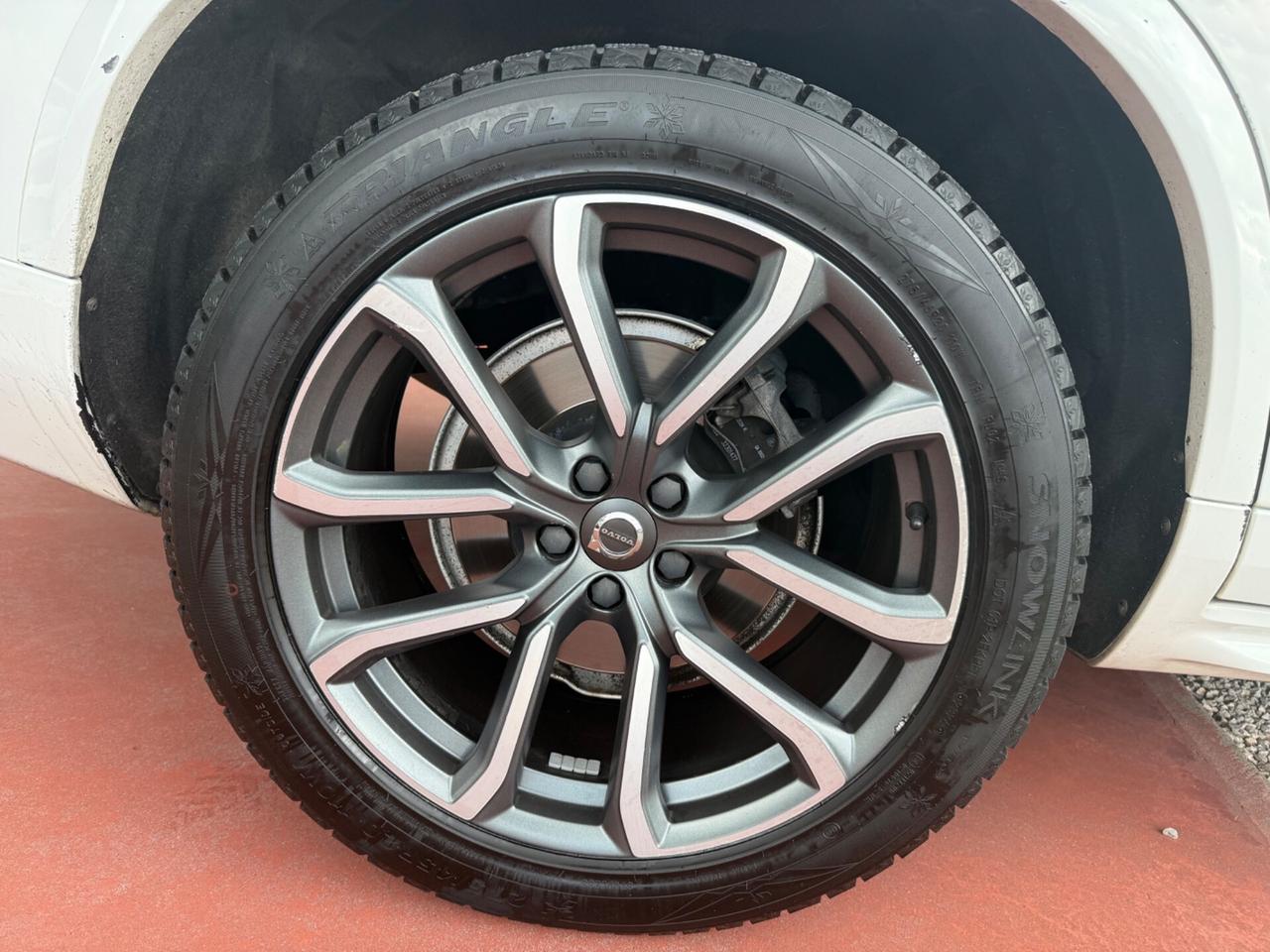 Volvo V90 D5 - 7 Posti - 4x4