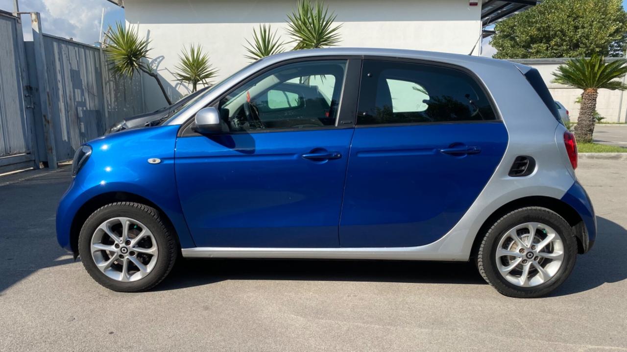 Smart ForFour 70 1.0 Passion