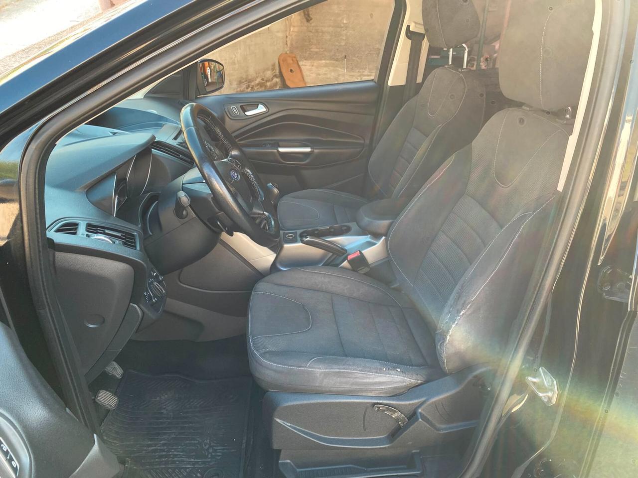 Ford Kuga 2.0 TDCI 140 cv full opt 2014