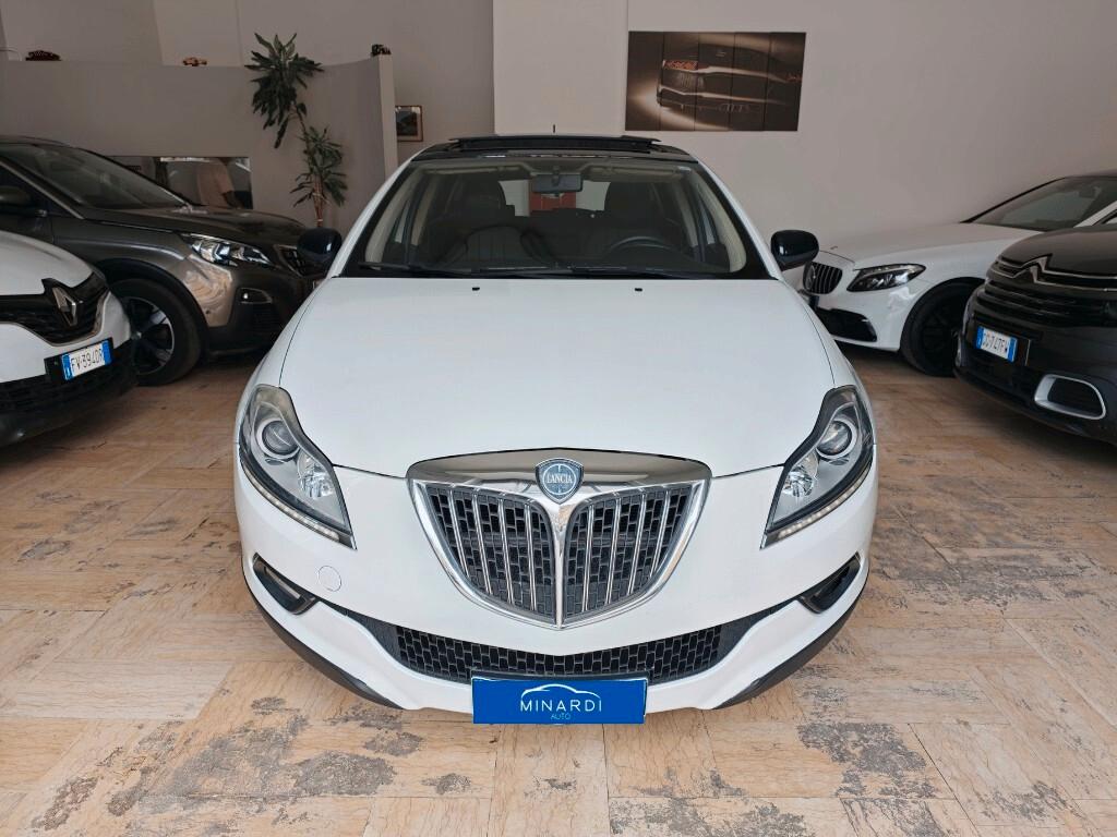Lancia Delta 1.6 MJT DPF Silver