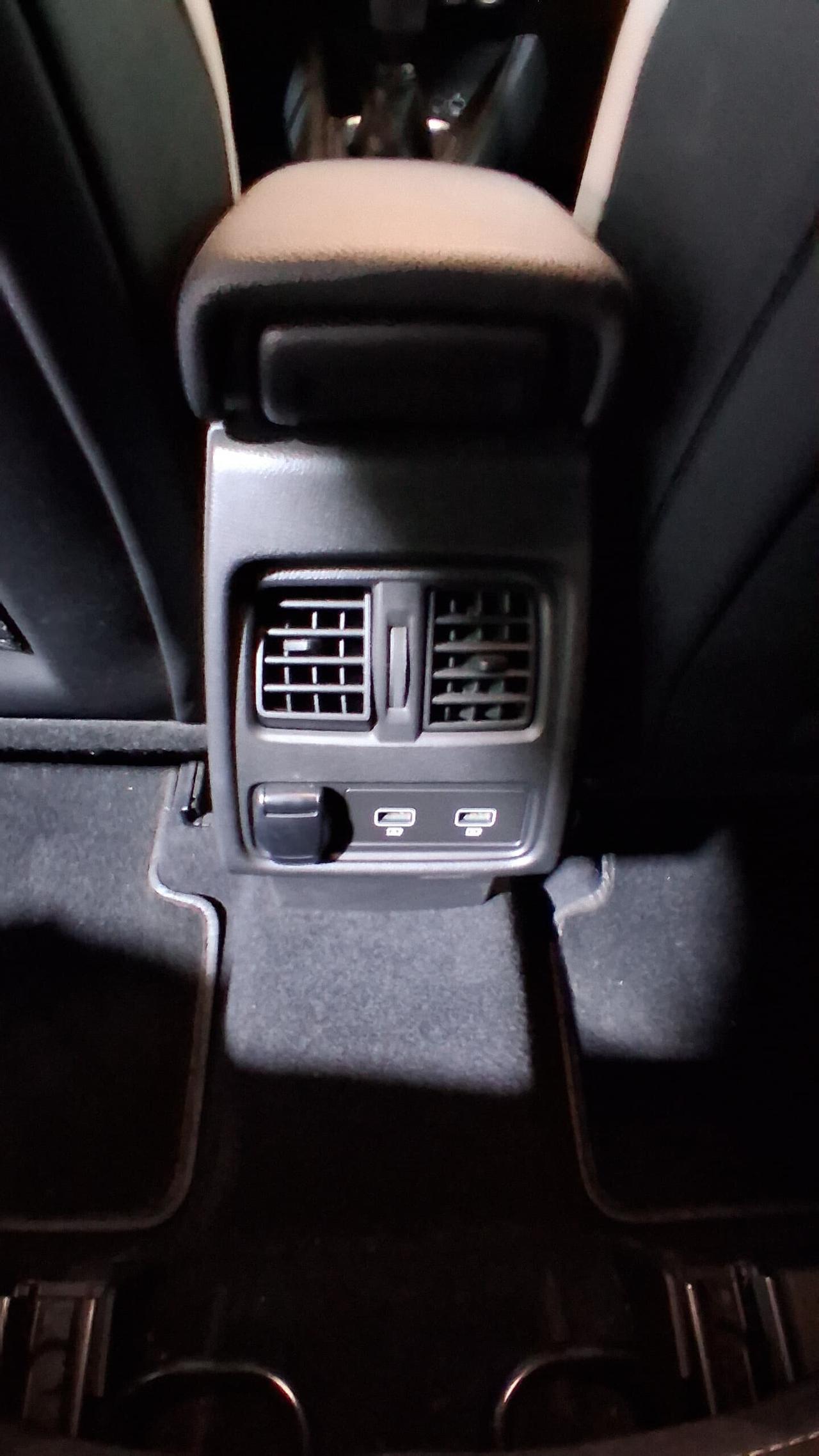 RENAULT CAPTUR TCE 100CV GPL INTENS