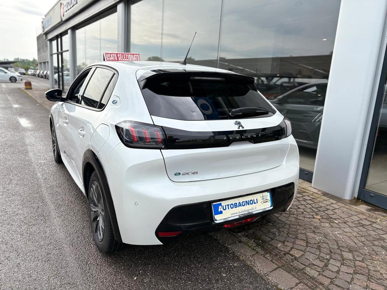 Peugeot 208 ALLURE PACK motore elettrico 136 cv SPOTICAR