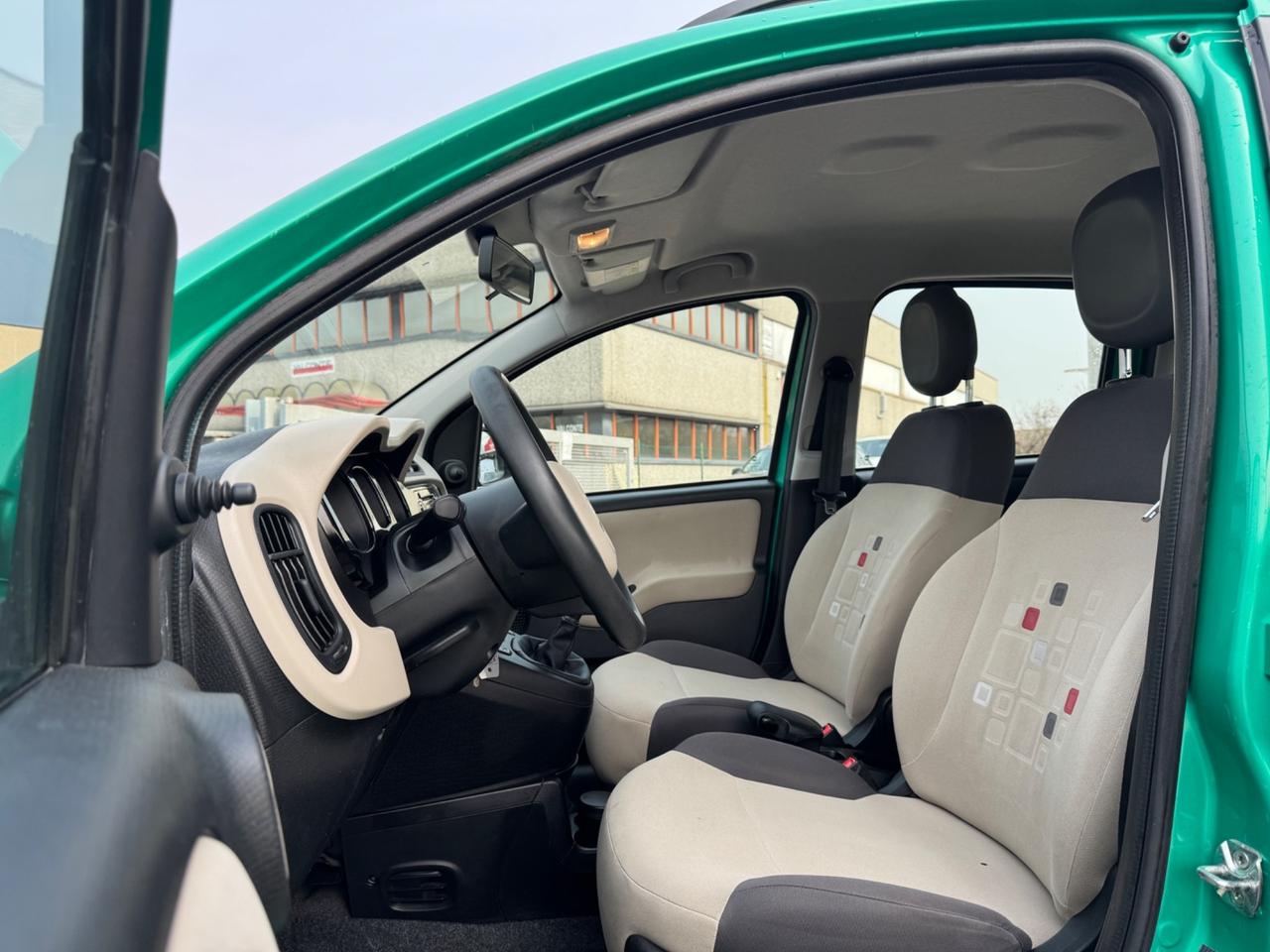 FIAT PANDA 1.2 LOUNGE NEOPATENTATI