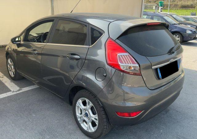 FORD Fiesta 1.4 5 porte. GPL DI CASA Titanium OK NEOPATENTATO