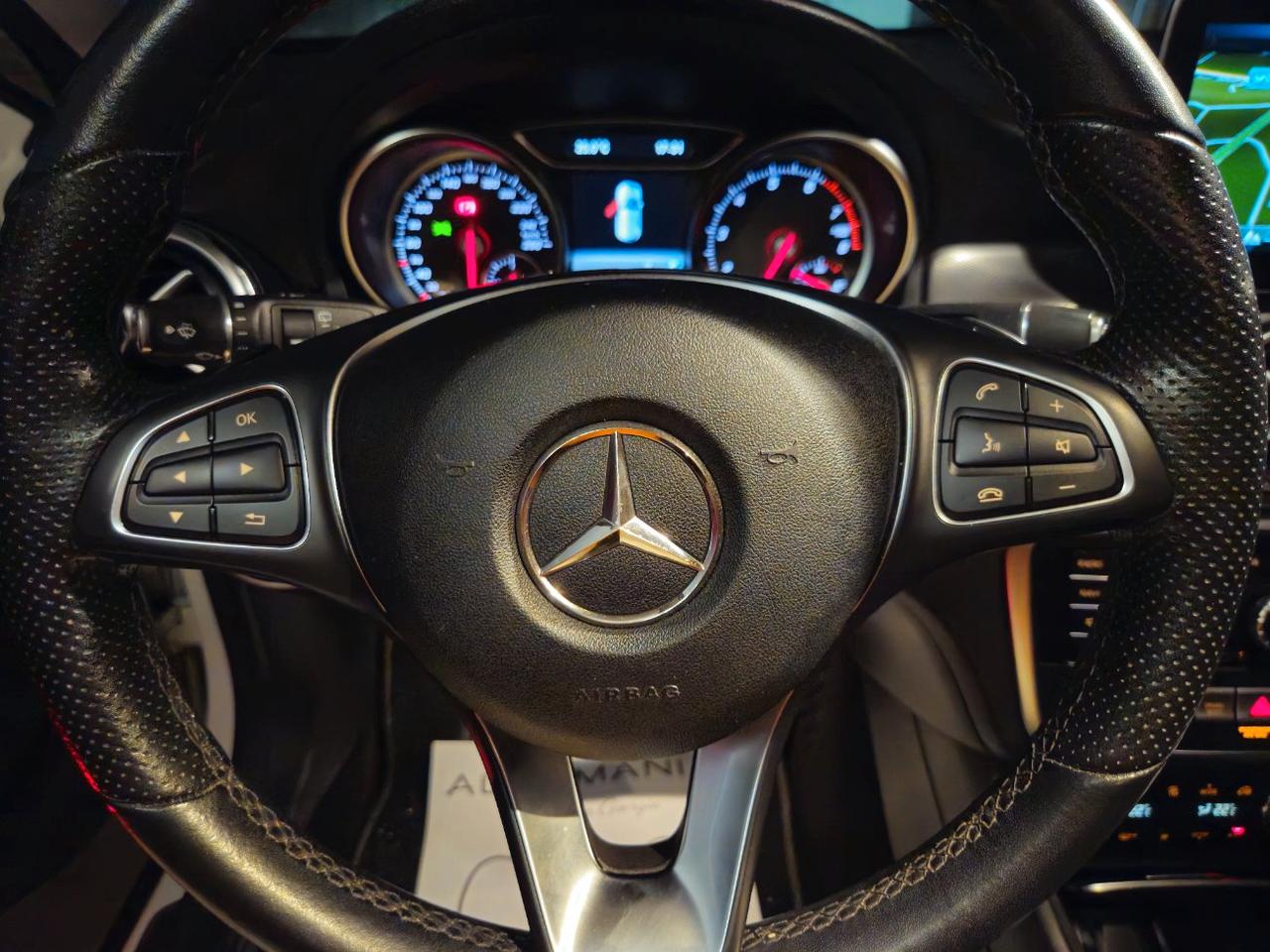 Mercedes GLA 180 Sport auto