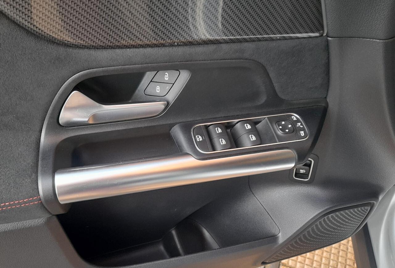 Mercedes-benz GLA 200 d Automatic 4Matic Premium amg