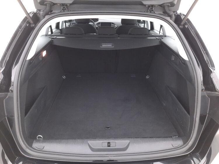 Peugeot 308 SW Active EAT8 BR264833 1.5 Diesel 131CV