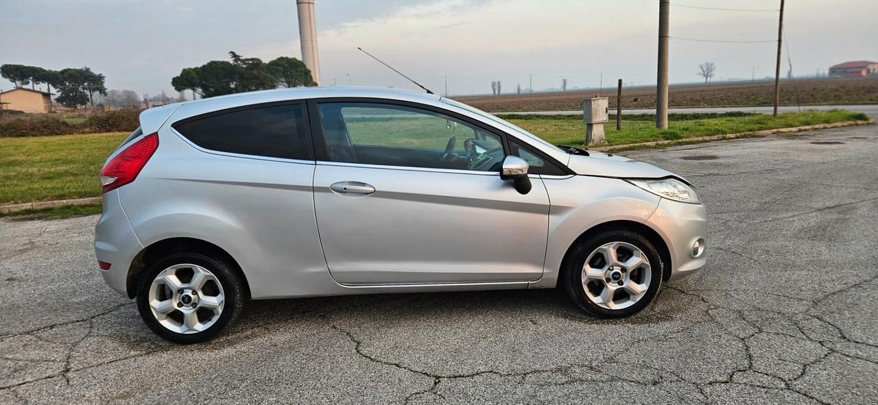 Ford Fiesta Fiesta+ 1.4 3 porte Bz.- GPL