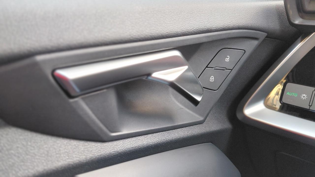 Audi A3 SPB 35 TDI S tronic SLine Unicoprop