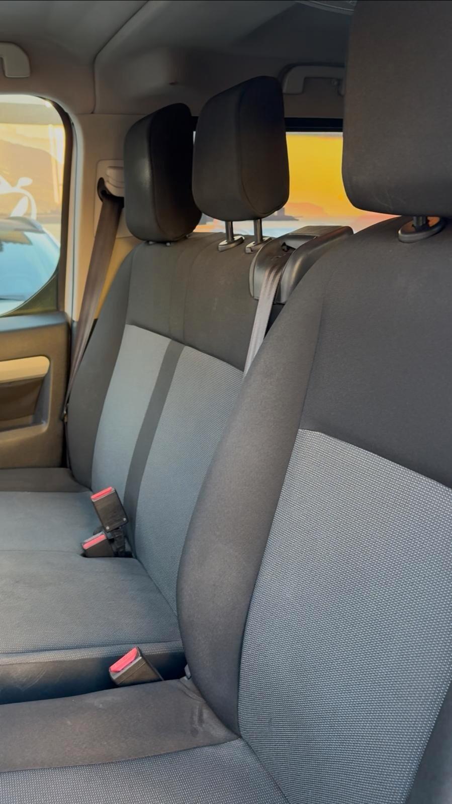 Peugeot Traveller 9 POSTI