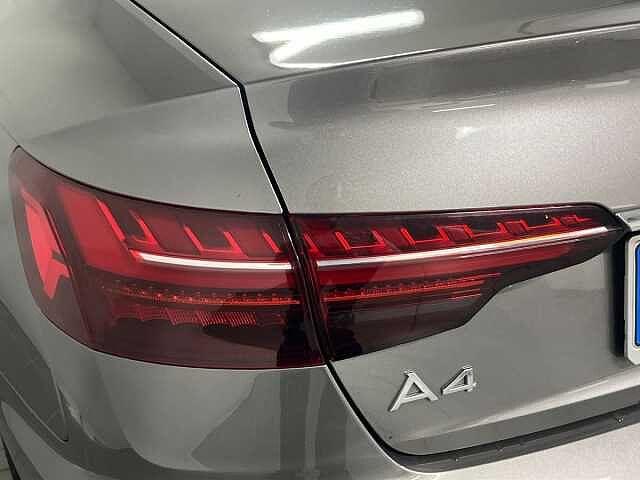 Audi A4 35 TDI/163 CV S tronic Business Advanced