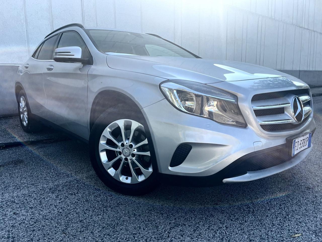 GLA 200 (136cv) MOTORE MERCEDES 4MATIC*AUTOMATICO