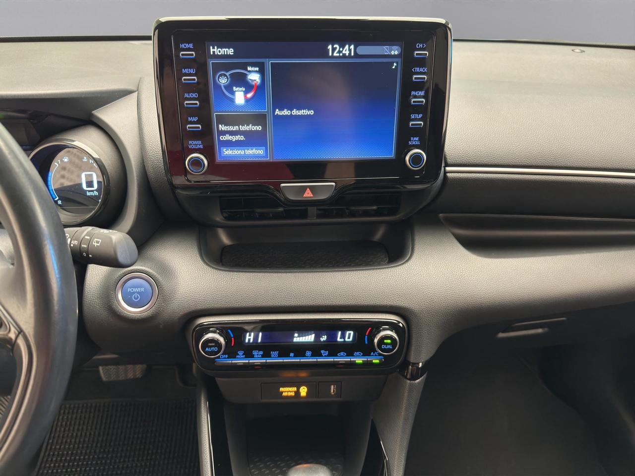 Toyota Yaris 1.5h E-CVT Style