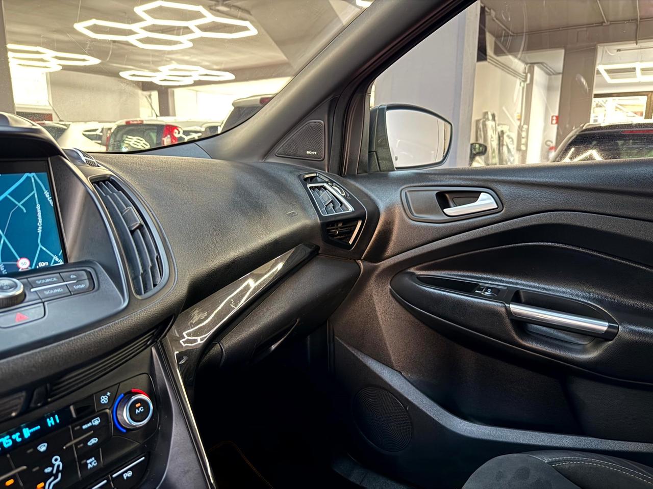Ford Kuga 1.5 TDCI ST-Line - FABIANOAUTO
