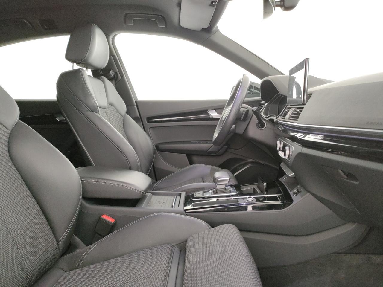 Audi Q5 sportback 40 2.0 tdi mhev 12v identity black quattro s-tronic