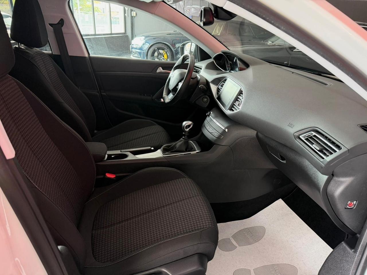 Peugeot 308 BlueHDi 100 S&S SW Business