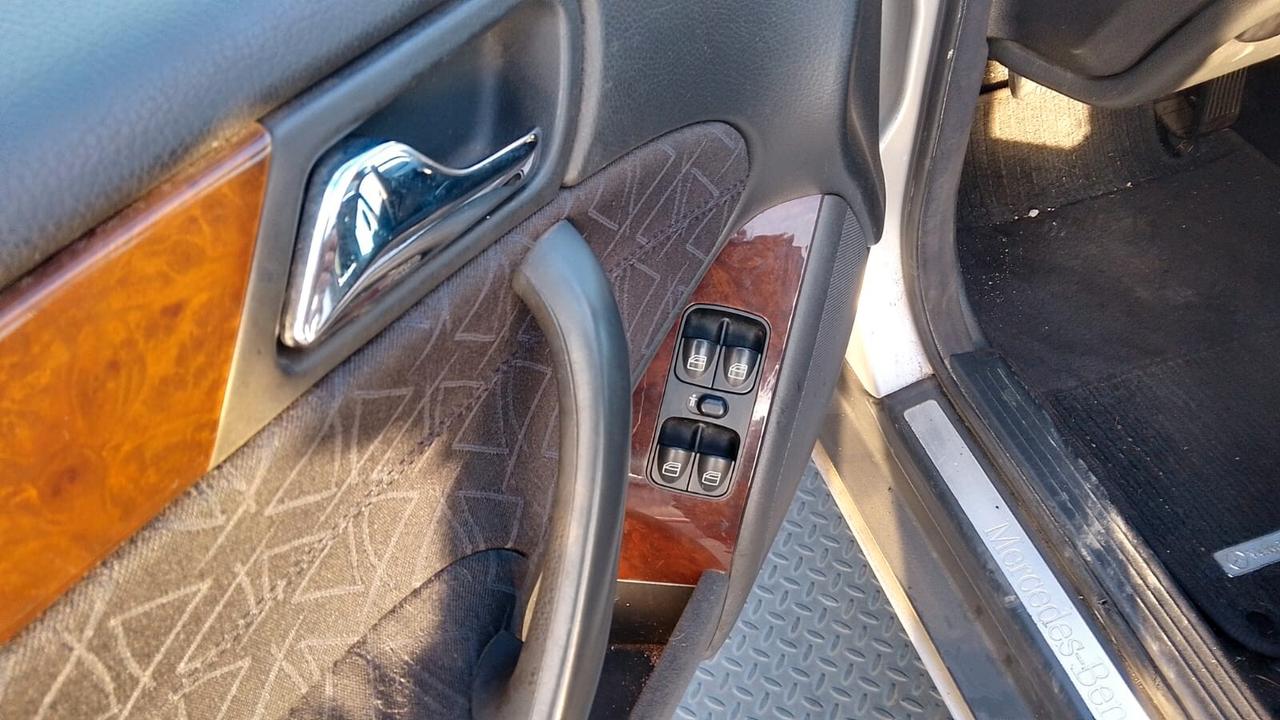 Mercedes-benz C 200 Kompressor cat S.W. Elegance Evo