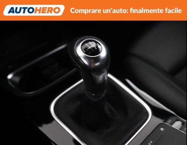MERCEDES-BENZ A 180 d Business