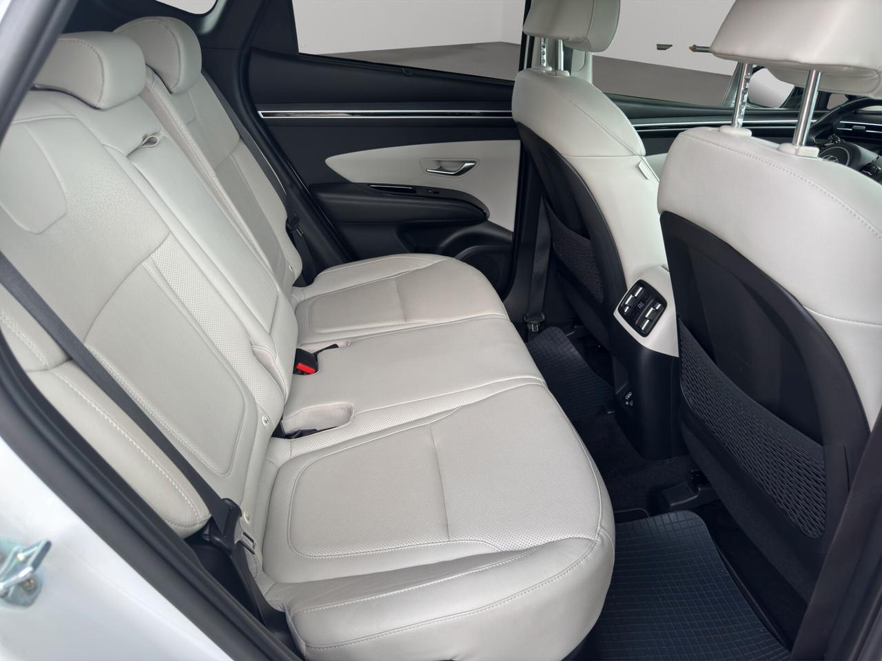 Hyundai Tucson 1.6 HEV aut.Exellence Lounge + Deluxe Pack