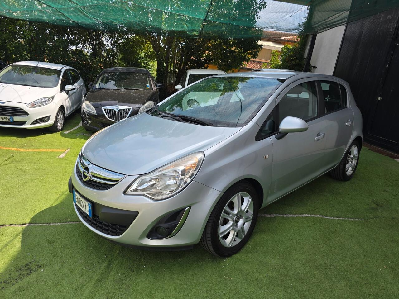 Opel Corsa 1.2 BZ/GPL 86CV GPL FINO 2032-2012