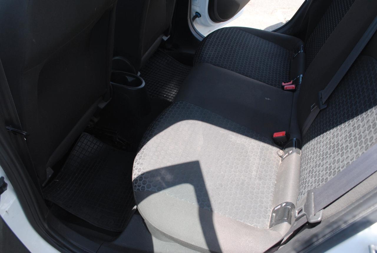 OPEL CORSA 1.4 BENZ/GPL 90 CV OK NEOPATENTATI