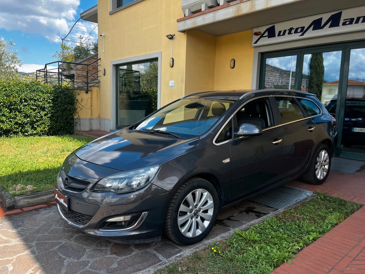 Opel Astra 1.7 CDTI 130CV Sports Tourer Cosmo
