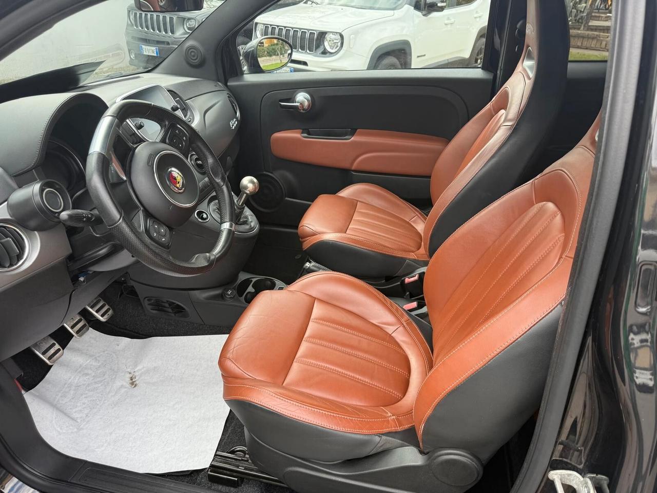 Abarth 595 1.4 Turbo T-Jet 145 CV