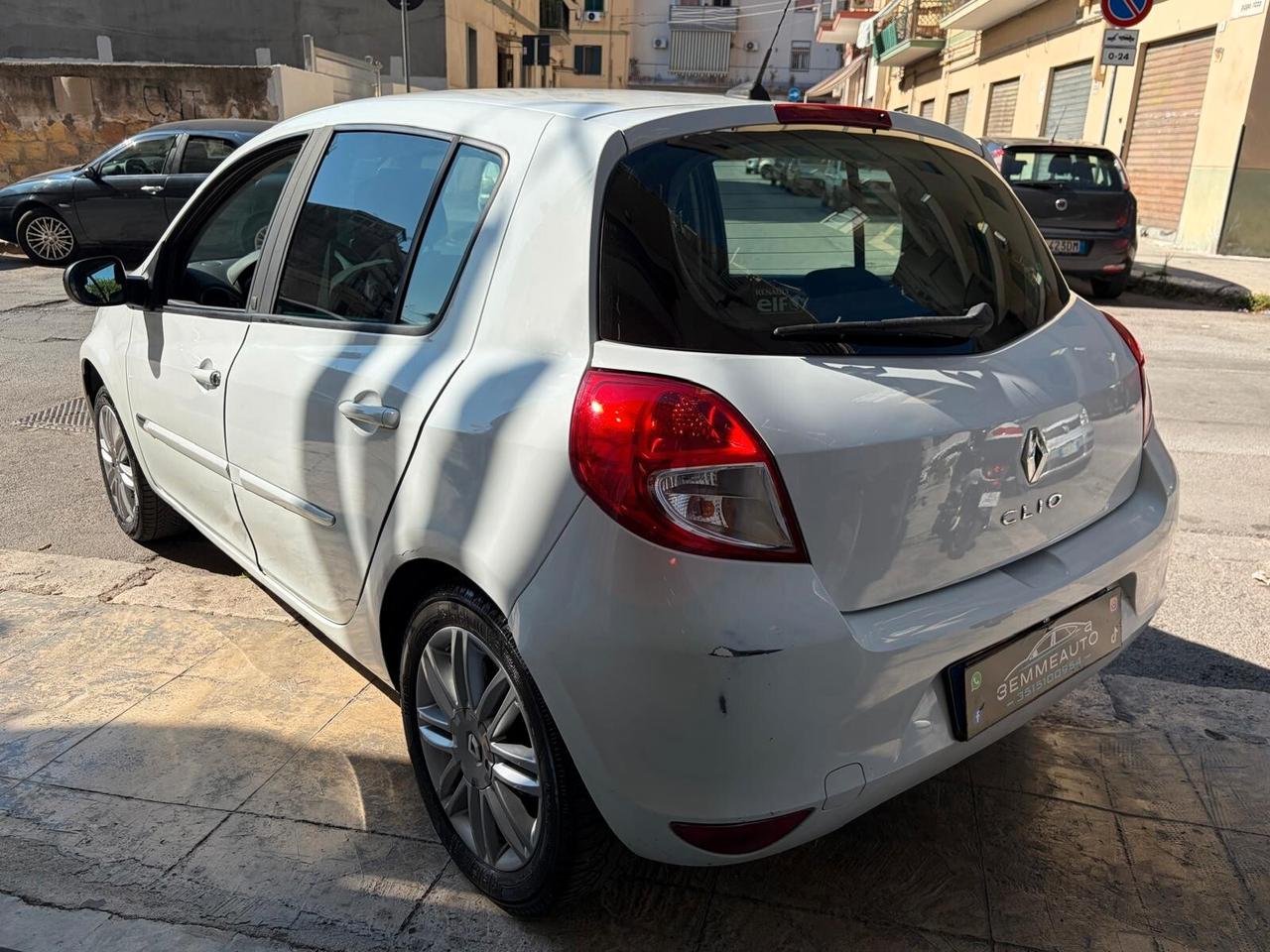 Renault Clio 1.2 COMPRESO TAGLIANDO&DISTRIBUZIONE