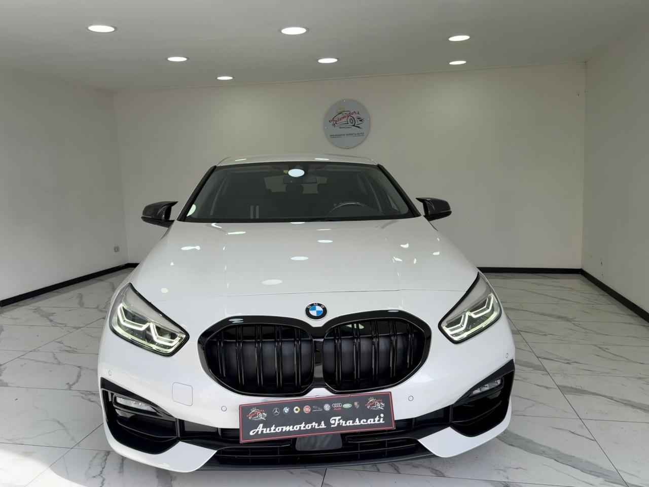 Bmw 118i 5p. Sport- 36 MILA KM-GARANTITA-2019