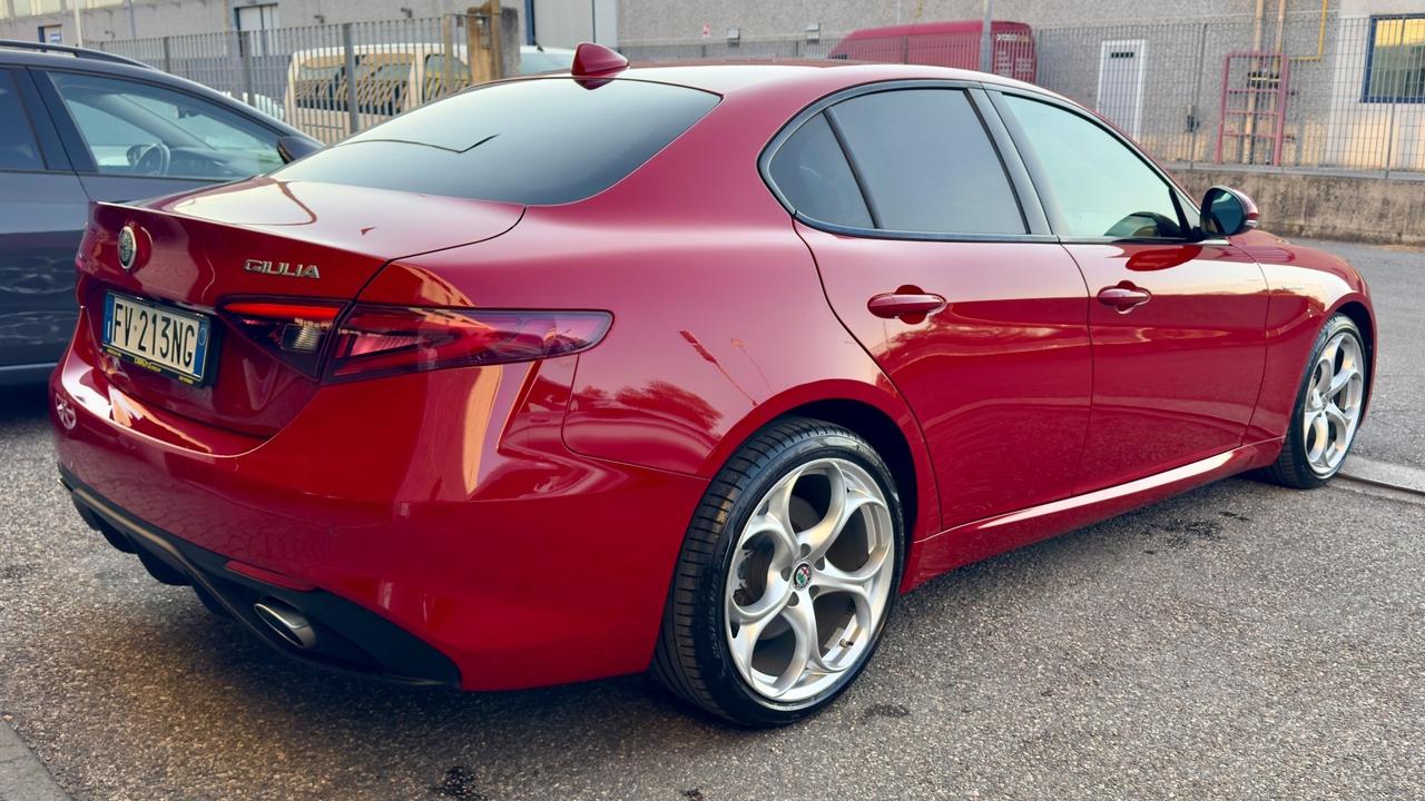 ALFA ROMEO GIULIA 2.2 Q4 VELOCE TURBODIESEL 210CV - SEDILI ELETTRICI IN PELLE RISCALDABILI, VOLANTE RISCALDATO, FULL LED
