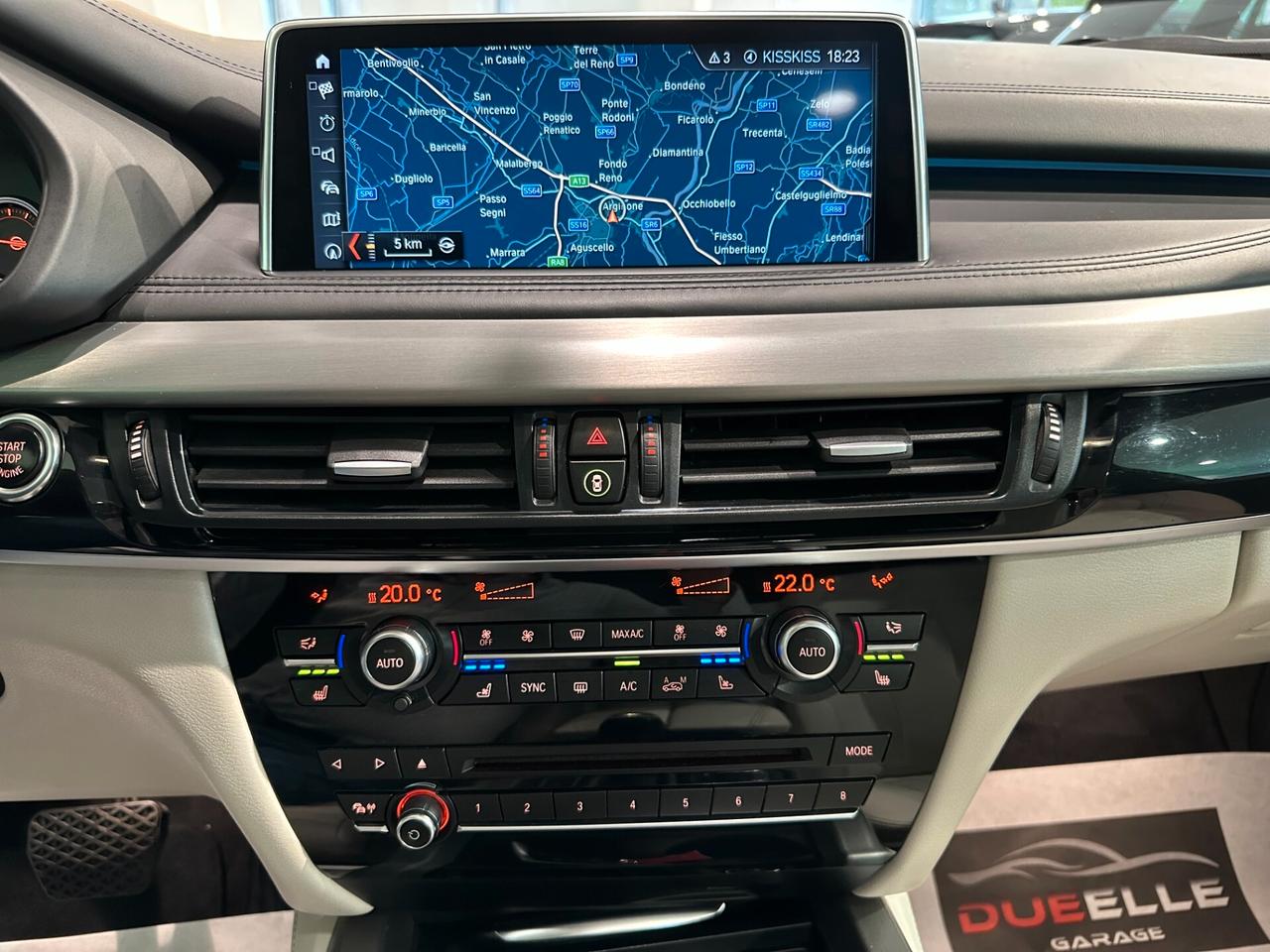 Bmw X5 M50 X5 M50d auto