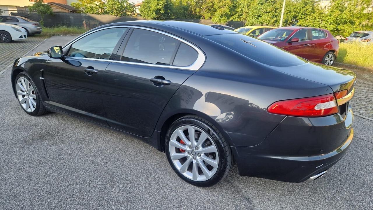Jaguar XF 3.0 DS V6 Premium Luxury