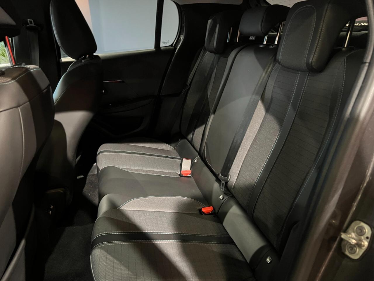 Peugeot 208 PureTech 100 Stop&Start 5p. Allure