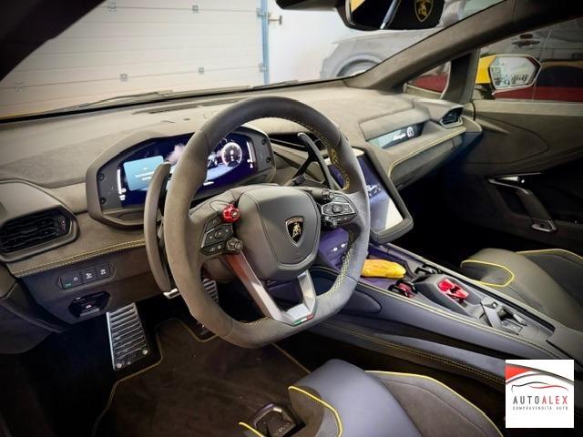 LAMBORGHINI Temerario